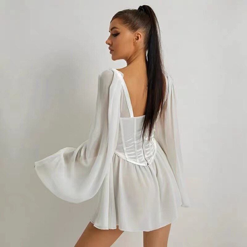 Robe de soirée élégante blanche à manches lanternes