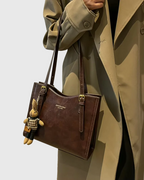 Elegante Schultertasche mit langen Trägern für Frauen