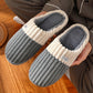 Chaussons d'intérieur en peluche confortables