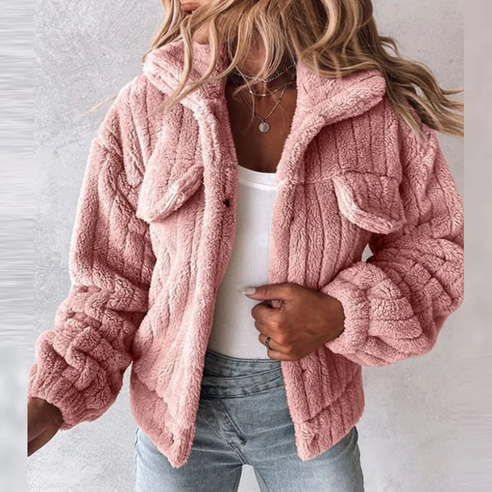 Dana™ l Manteau en peluche rabattu avec fermeture boutonnée et col