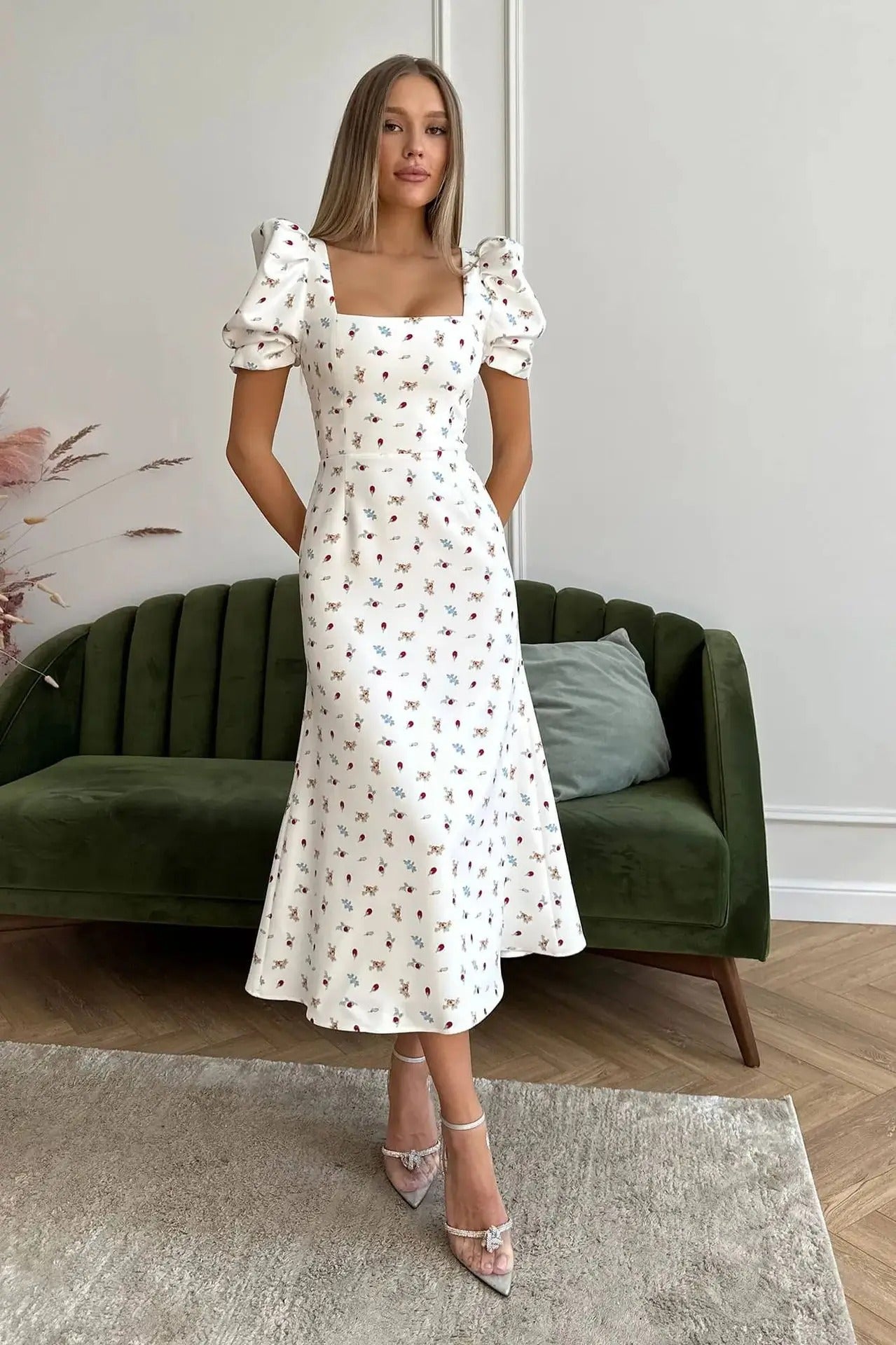 ModeParisienne® Robe d'été à manches courtes bouffantes et imprimé floral