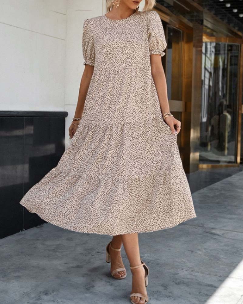 Robe à manches bouffantes