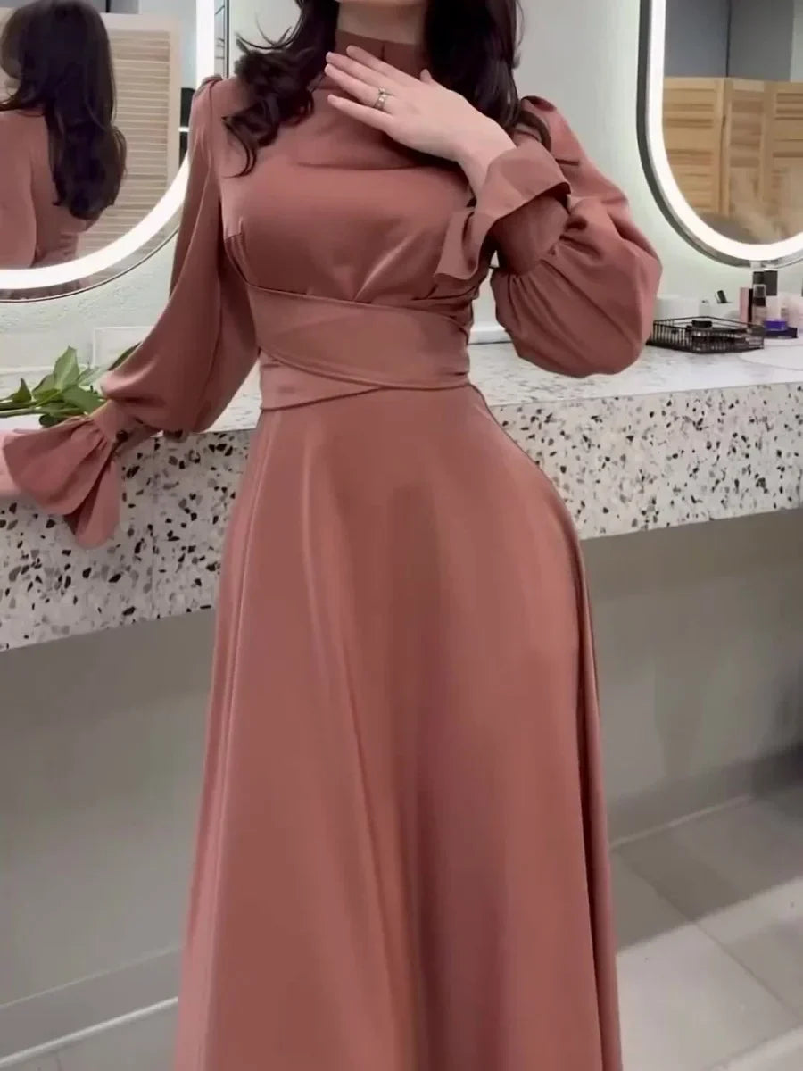 Robe longue élégante et simple à manches courtes