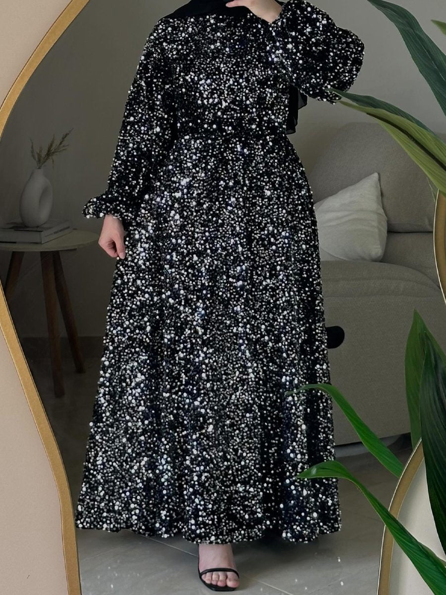 Robe à paillettes à manches longues et col rond