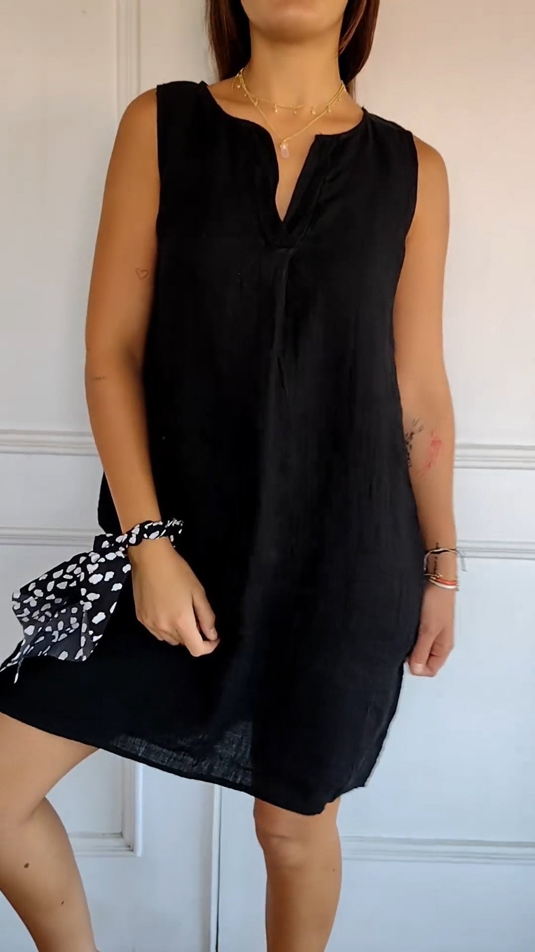 Robe cripes en coton et lin avec col V