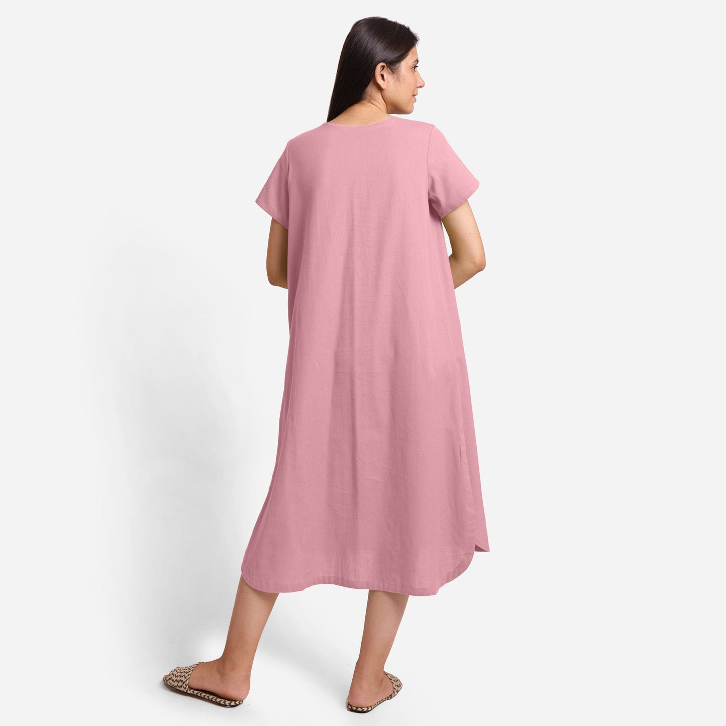 Robe en coton cripes à encolure ronde