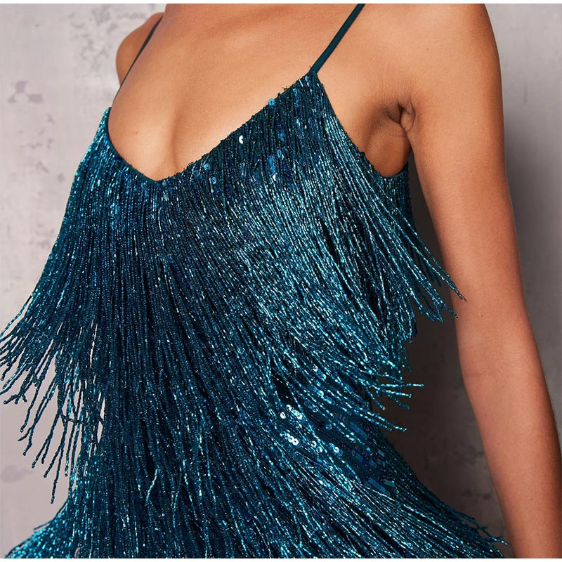 Cripes - Robe à sequins avec accents de plumes