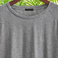 T-shirt décontracté à manches longues et col rond de couleur unie
