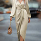 Elegante jurk met lantaarnmouwen en v-hals