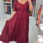 Rood jurkje met V-hals