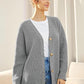 Lichte cardigan met V-hals en knoopjes