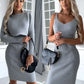 Ensemble pull-over en maille et robe cami