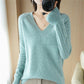 Pull en maille coupe slim à col en V pour femme