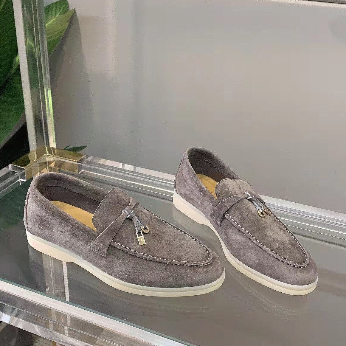 Veala | Elegante Suède Loafers voor Vrouwen