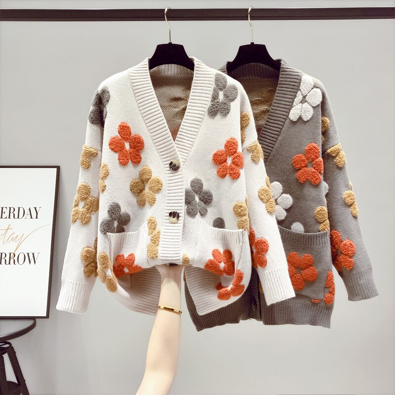 CRIPES - Strickjacke mit Strahlenblumen