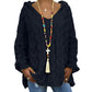 | Pull en tricot avec capuche