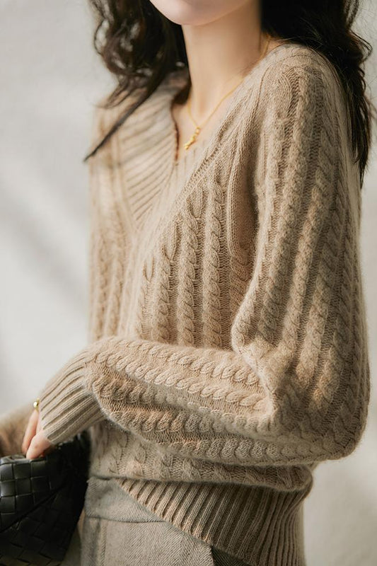 CRIPES - Gestrickter Pullover mit V-Ausschnitt