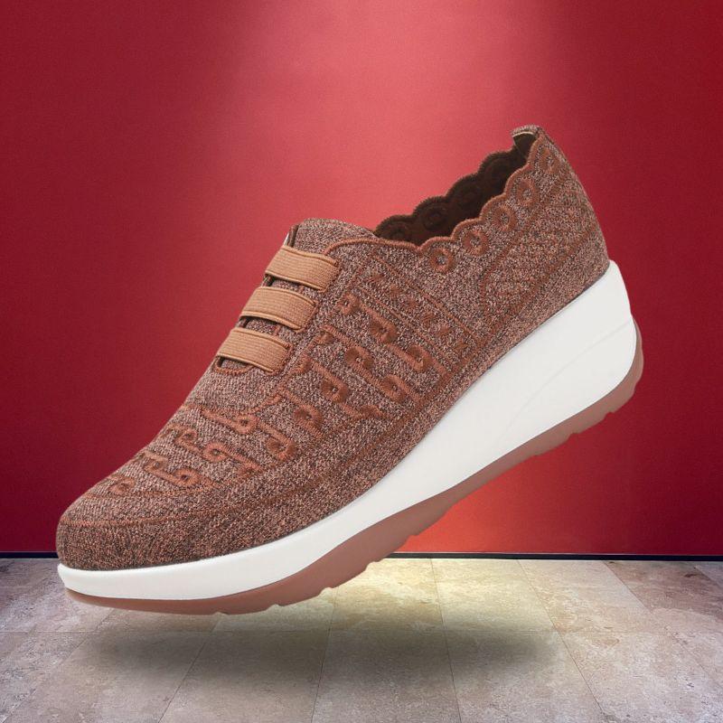 Elastic band slip on orthopedic sneakers